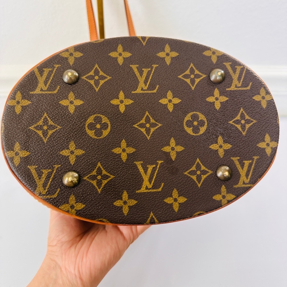 LOUIS VUITTON Monogram Shoulder Bucket Bag PM with dustbag and COA - Picture 13 of 16